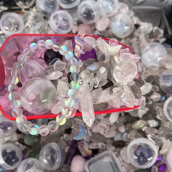 Ostara Delight Spring Crystal Scoop Bag - Picture 2 of 6